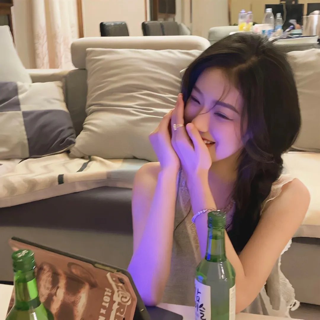 平凡巷里白月光